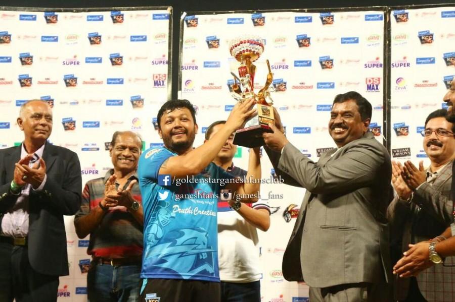 Wodeyar Chargers wins second season of Kannada Chalanachitra Cup Kcc 2,kannada chalanachitra cup 2,sudeep,Puneeth Rajkumar,Shivaraj Kumar,yash,upendra,Ganesh,Wodeyar Chargers,Rashtrakuta Panthers