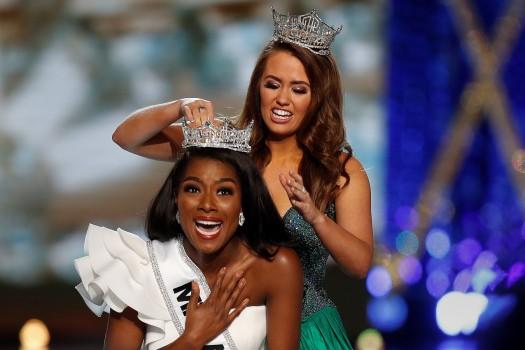 Nia Franklin wins Miss America 2019