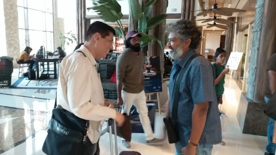 SS Rajamouli Radikaa Sarathkumar,SJ Surya,Vikram,SS Rajamouli,SIIMA 2018,SIIMA 2018 award ceremony,SIIMA 2018 pics,SIIMA 2018 images,SIIMA 2018 stills,SIIMA 2018 pictures,SIIMA 2018 photos