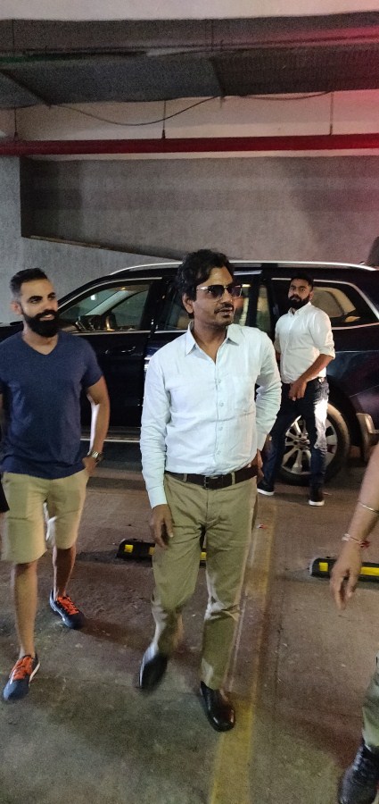 Nawazuddin Siddiqui visits Star Sports Studio Nawazuddin Siddiqui,actor Nawazuddin Siddiqui,Nerolac Cricket Live,Manto,Manto promotion,Manto movie promotion,Harbhajan Singh,Aakash Chopra,Jatin Sapru