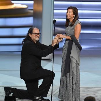 Emmy winner Glenn Weiss shocks audience by proposing during speech