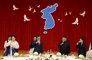 Moon Jae-in,South Korean President Moon Jae-in,moon jae in kim jong un summit,Moon Jae-in North Korea,Kim Jong un,Kim Jong Un North Korea,North Korean leader Kim Jong-un,Trump Kim Jong-UN