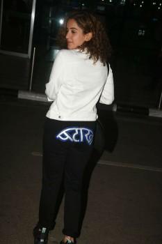 Sanya Malhotra sporting Pataakha pants